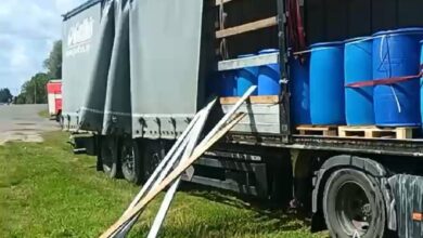 В Белыничах спасатели устранили течь химикатов из бочки