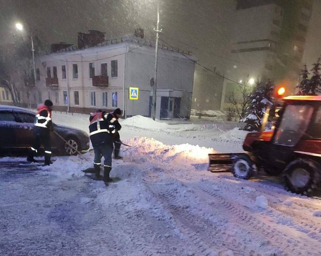 Уборка снега