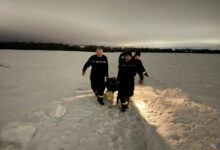 Спасатели помогли женщинам, заблудившимся в заснеженном поле под Могилёвом