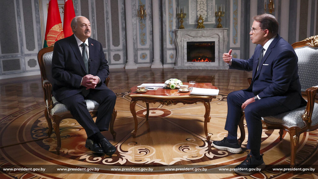 Александр Лукашенко и Рик Санчес