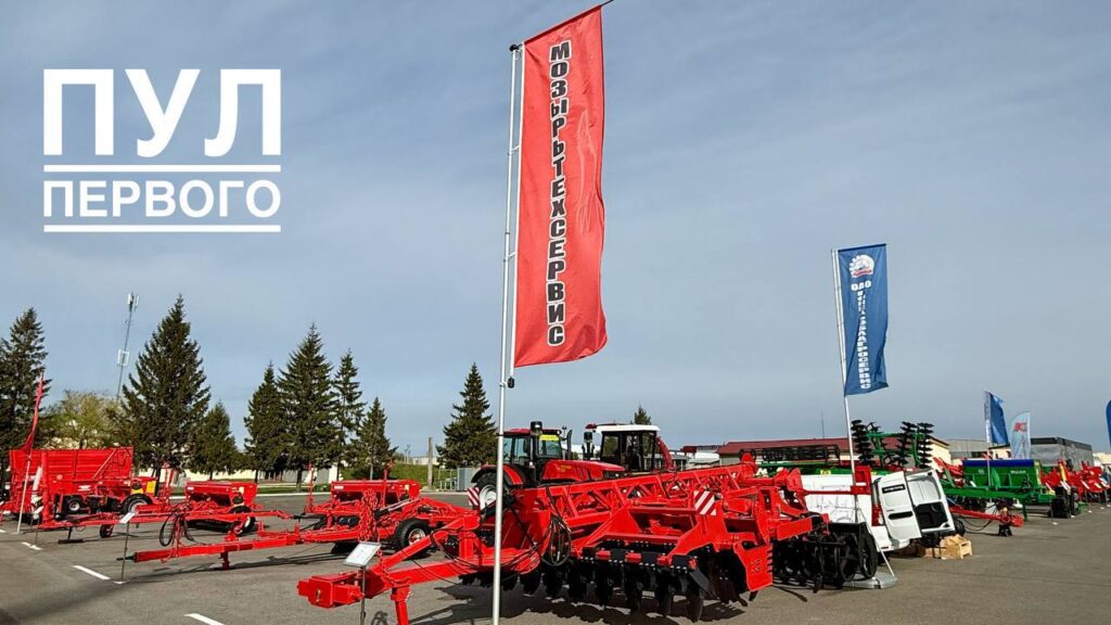 Лукашенко находится с визитом в Гомельской области